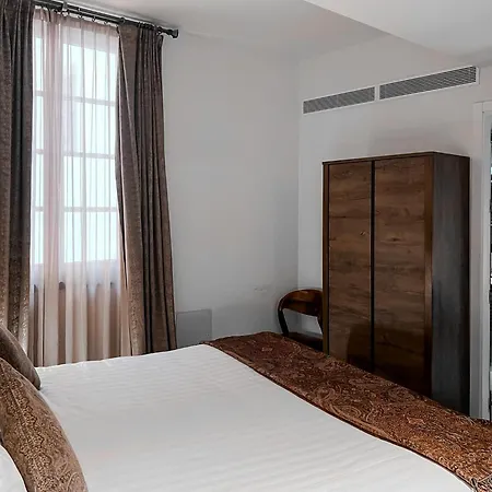 Hotel Anahita Boutique 4*